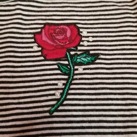 Top - Picture 5 of 5